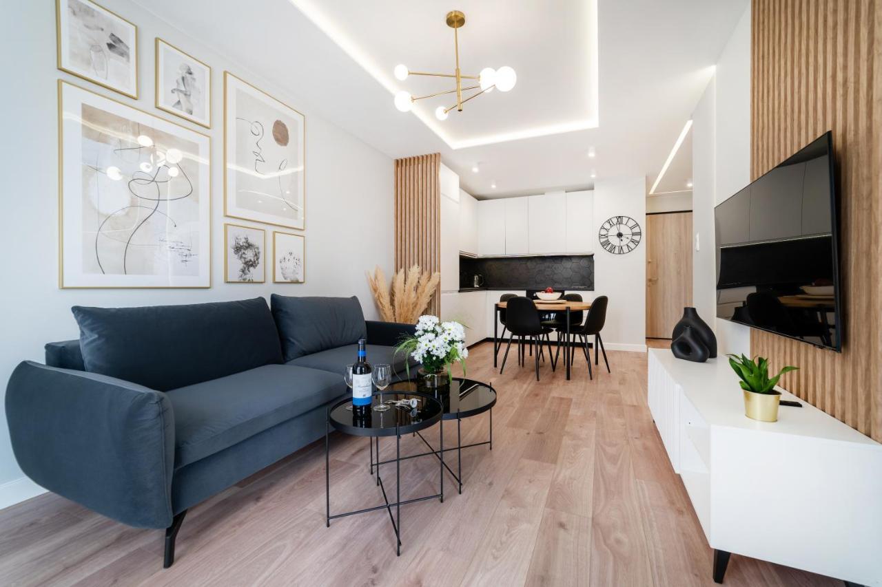 Apartment 56 By The Seaside Gdansk Letnica ภายนอก รูปภาพ